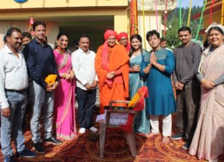 हरिद्वार,महामंडलेश्वर डॉक्टर स्वामी उमाकांतानंद महाराज ने किया गढ़वाली फिल्म “घौर एक मंदिर” का शुभ मुहूर्त