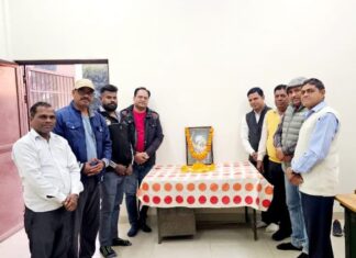 उत्तर प्रदेश,रेलवे संगठन ने मनाई धरती आबा बिरसा मुंडा जयंती