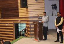 सहारनपुर,जिला निर्वाचन अधिकारी ने दिया बीएलओ को प्रशिक्षण