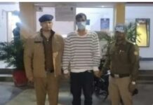 उत्तराखंड,एसएससी परीक्षा में हाईटेक तरीके से नकल की थी तैयारी युवक गिरफ्तार