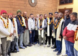 हरिद्वार,जन अधिकार पार्टी के राष्ट्रीय अध्यक्ष आजाद अली ने किया ज्वालापुर हरिद्वार प्रेस क्लब की नवगठित कार्यकारिणी का सम्मान