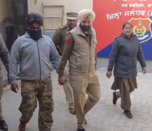 शाहकोट पुलिस की बड़ी कार्रवाई — देसी कट्टा, दो राउंड, 25,000 रुपये नशीली रकम और 10 नशीली गोलियाँ बरामद; एक व्यक्ति गिरफ्तार