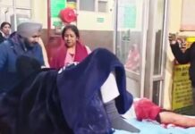 पंजाब, चुनाव में जीत का जश्न खूनी संघर्ष में बदला आप और कांग्रेस में झड़प जमकर मारपीट कई राउंड फायरिंग